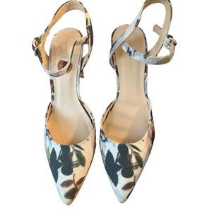 Marc Fisher Fabric Medal ULA Beige Black Floral Heels Ankle Strap Size 8